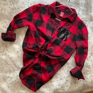 Sequined-Pocket Flannel 🖤❤️